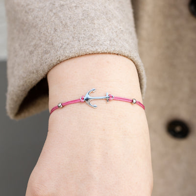 Bracelet with anchor pendant and Happiness greeting card