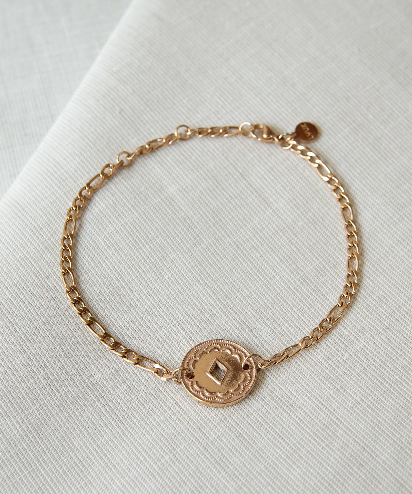 Orientalisches Armband in Gold mit Plättchen Anhänger