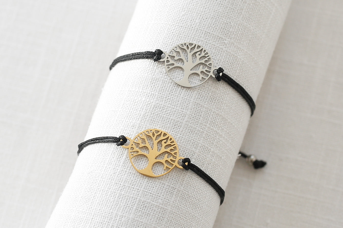 Bracelet with tree of life pendant and Happiness greeting card