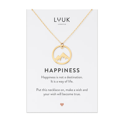 Goldene Halskette mit Bergspitze Anhänger auf Happiness Karte von der Brand Luuk Lifestyle.