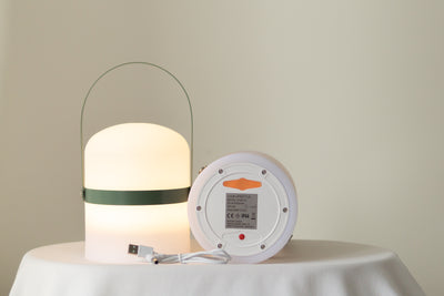 Mobile LED table lamp Sävar, olive green matt (18,5 cm)