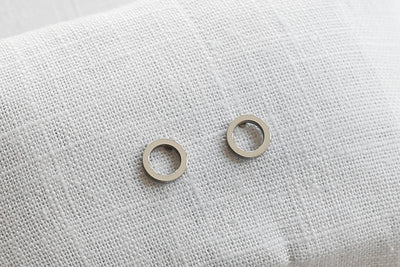 Ohrstecker mit Ring