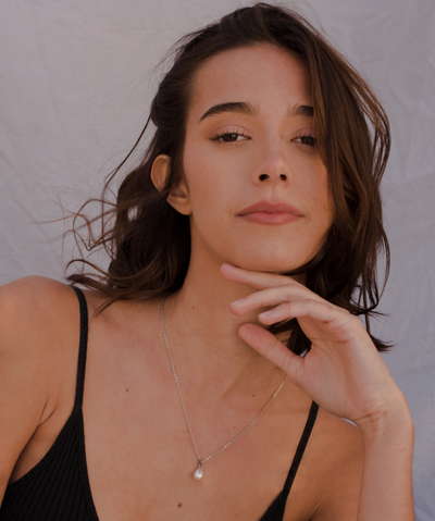 Kette mit Perle