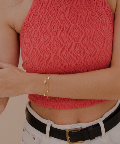 Armband mit Herzen