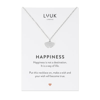 Silberne Halskette mit Ginkgo Anhänger auf Happiness Spruchkarte von der Marke Luuk  Lifestyle 