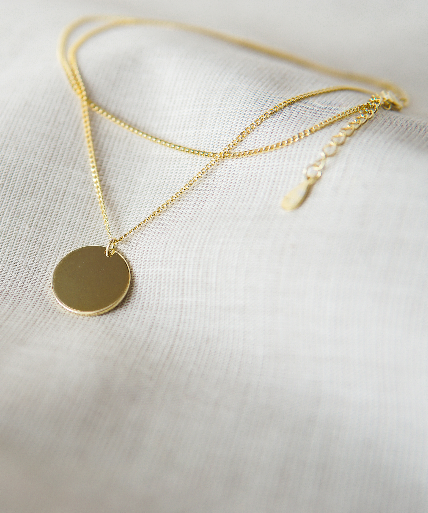 Kette mit Plättchen
