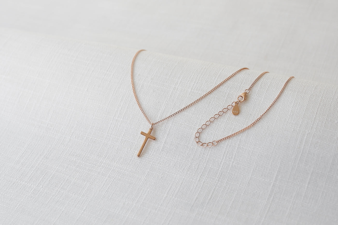 Kette mit Kreuz