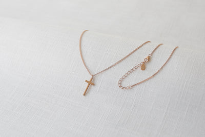 Kette mit Kreuz