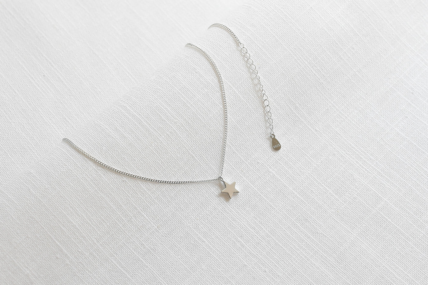 Sterling silver necklace with star pendant and Happiness greeting card