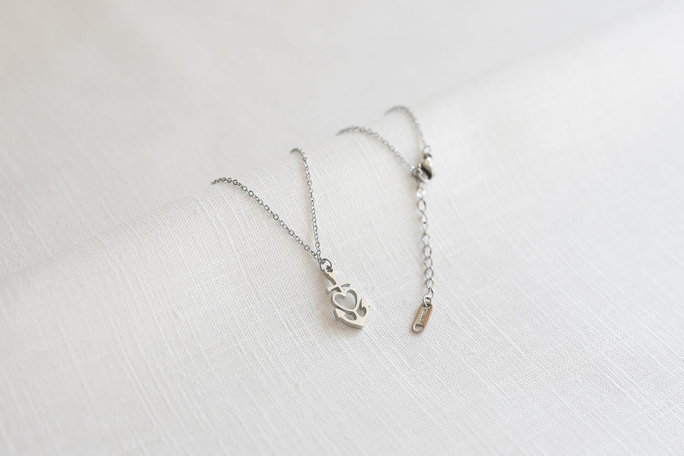 Herz-Anker Anhängere symbolisiert Meer und Liebe mit verstellbarem Verschluss in Silber