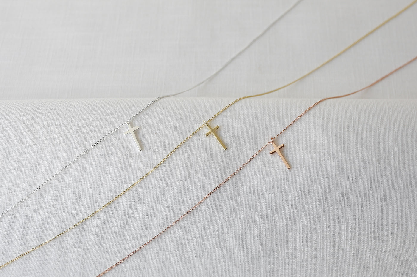 Kette mit Kreuz