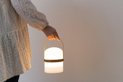 Mobile LED table lamp Sävar, curry matt (18,5 cm)