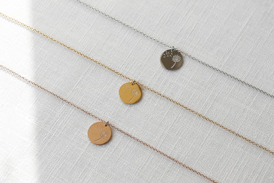 Necklace with elephant and happiness card