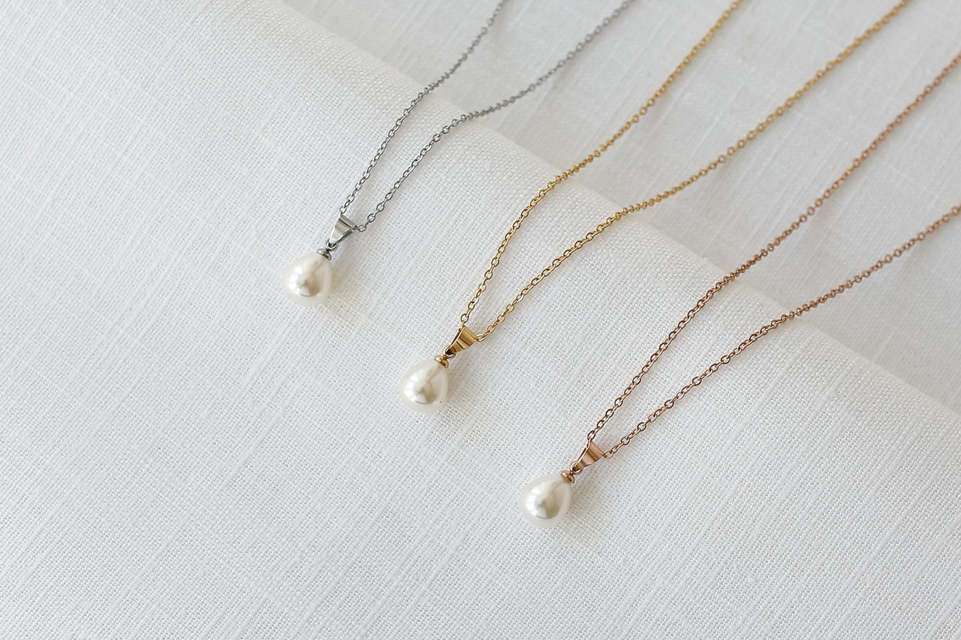 Kette mit Perle