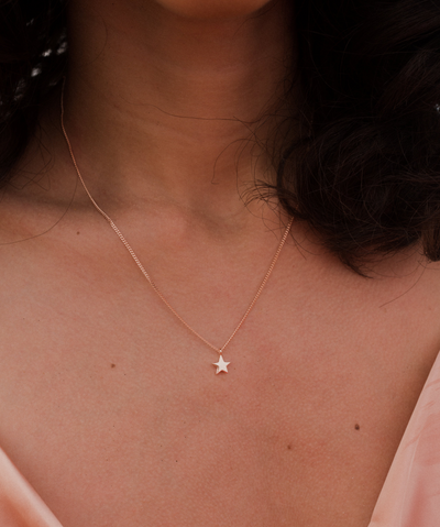 Sterling silver necklace with star pendant and Happiness greeting card