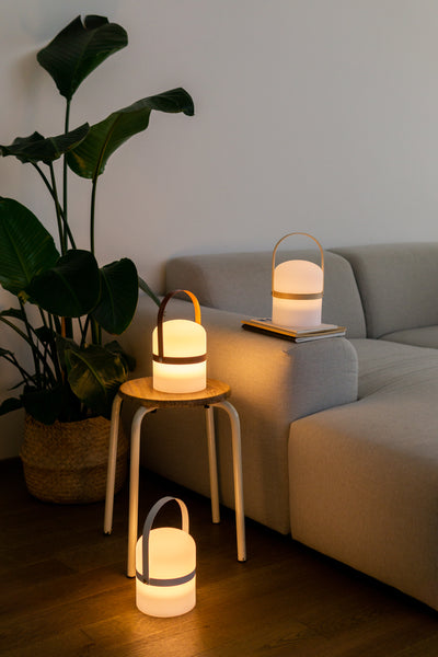 LED Laterne mit Holz-Henkel, Bambus