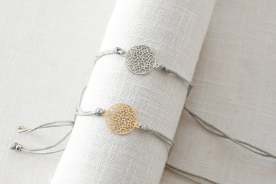 Seidenarmband mit Blume des Lebens