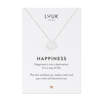 Halskette mit Lotusblüten Anhänger auf motivierender Happiness Spruchkarte von der Brand Luuk Lifestyle