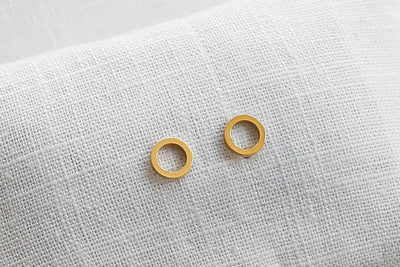 Ohrstecker mit Ring