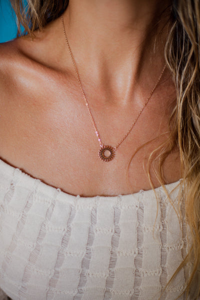 Kette mit Sonnenkreis Anhänger