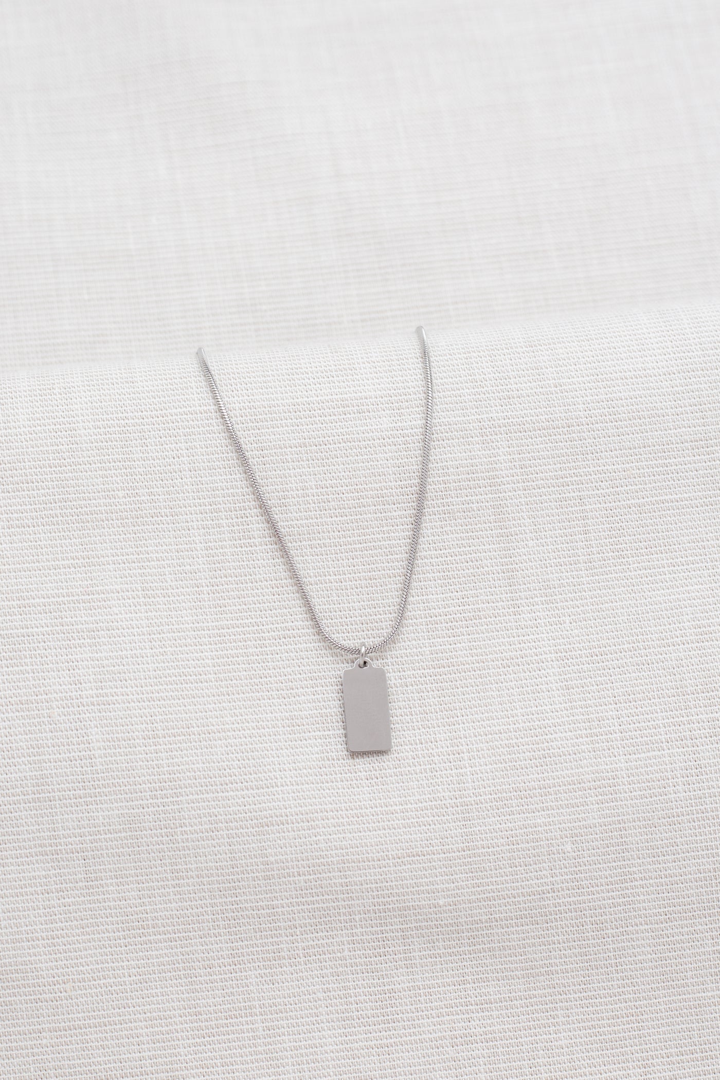 Necklace with Fatimas hand pendant and Happiness greeting card