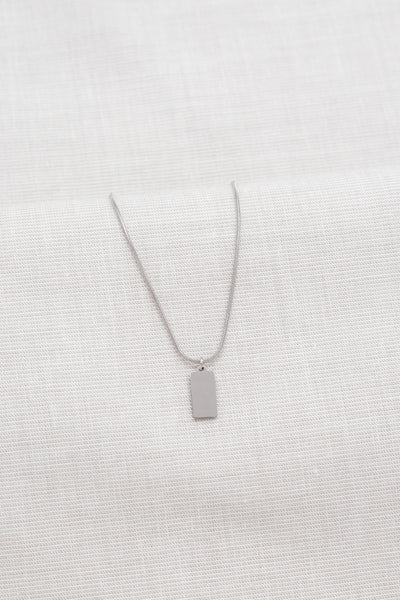 Necklace with Fatimas hand pendant and Happiness greeting card