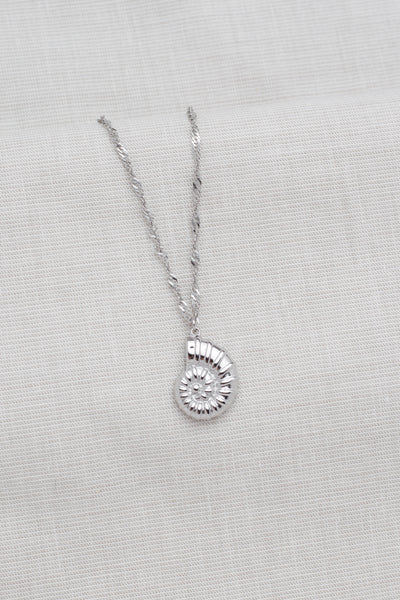 Necklace with lotus blossom pendant and Happiness greeting card