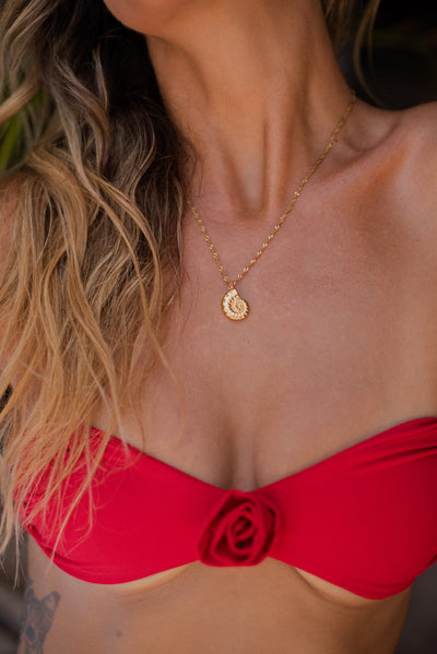 Necklace with lotus blossom pendant and Happiness greeting card