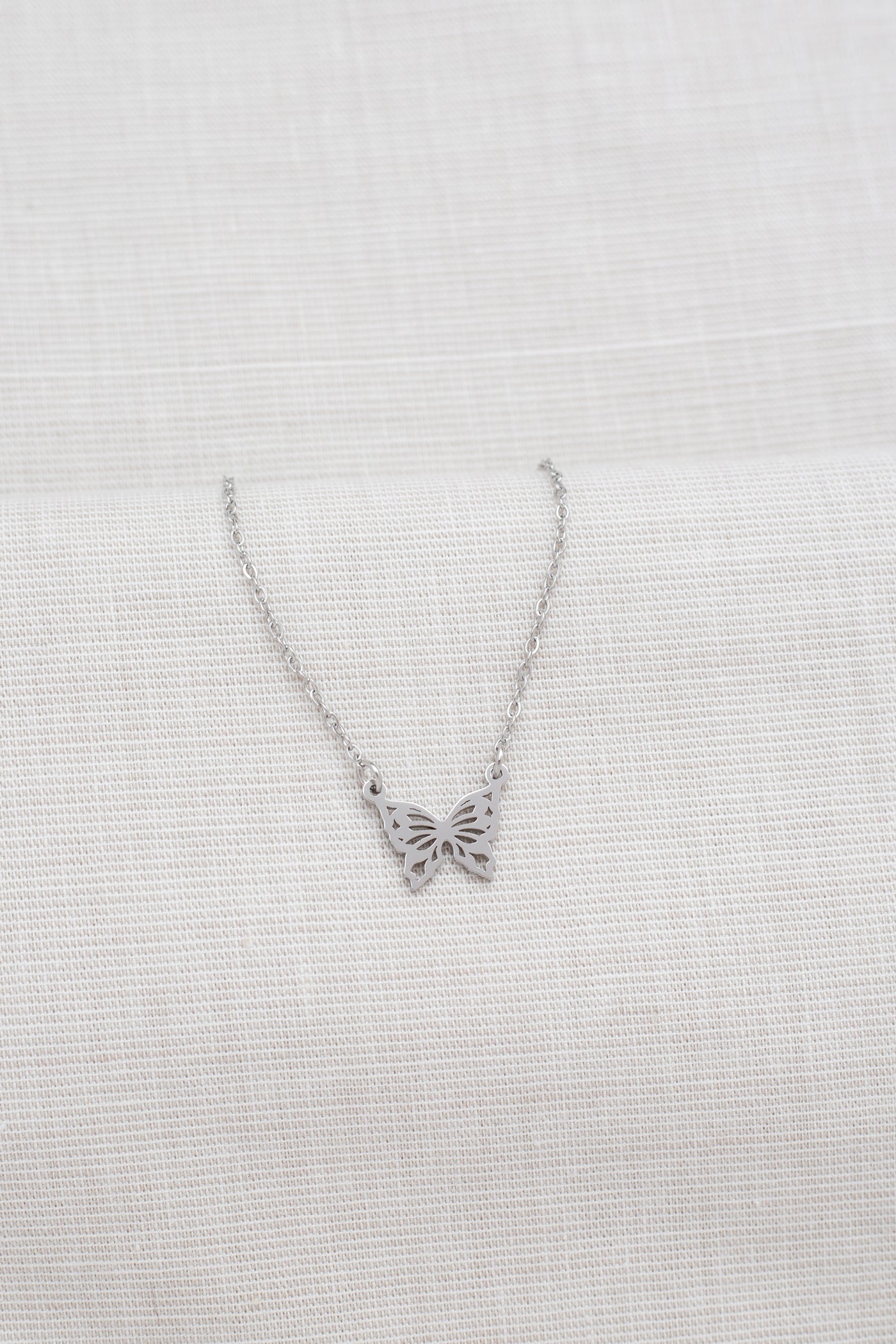 Kette mit Schmetterling Anhänger