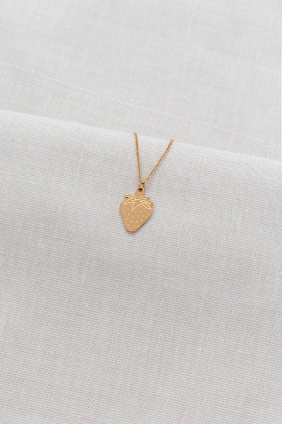 Kette mit Erdbeer Anhänger