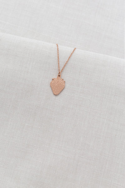 Kette mit Erdbeer Anhänger