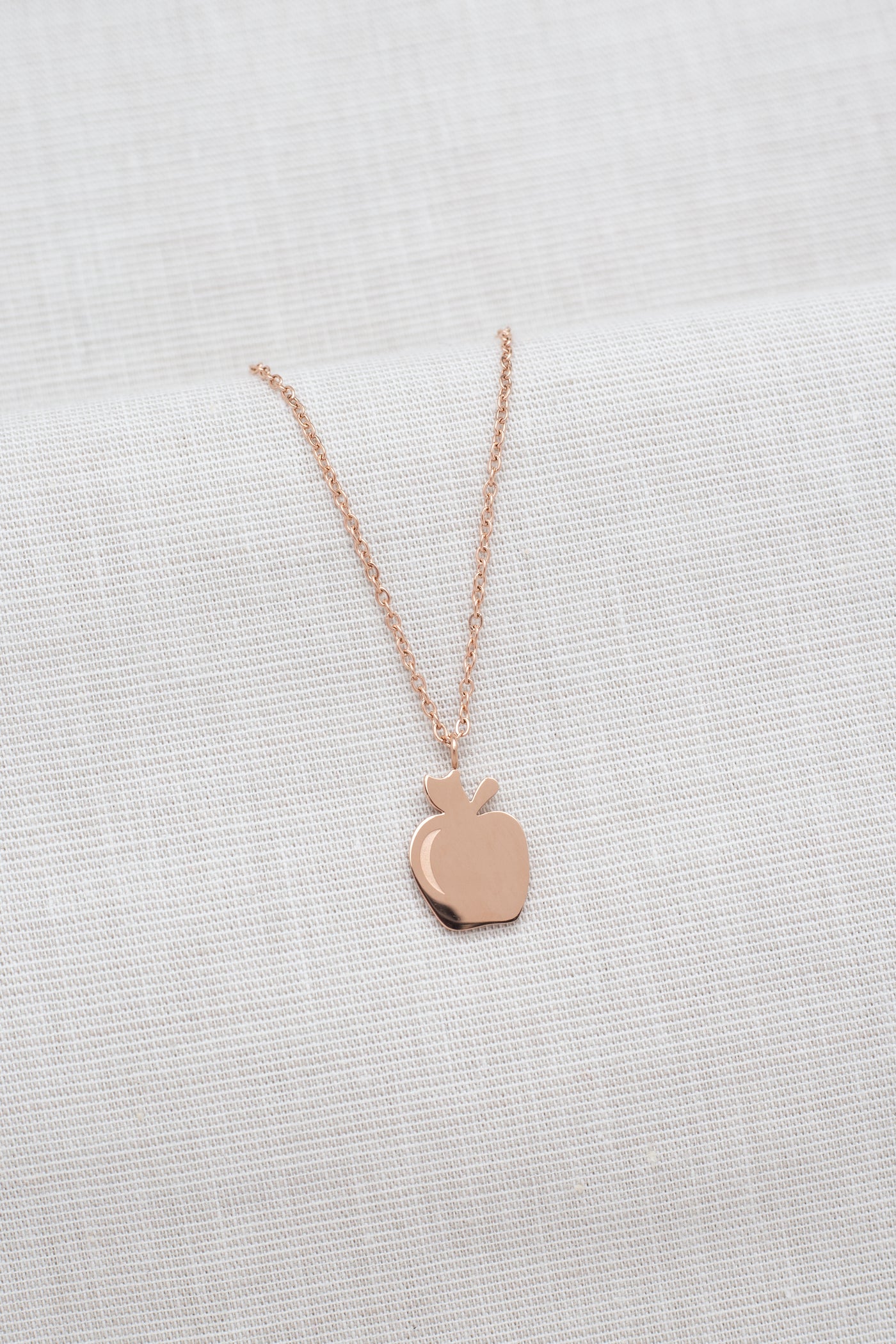 Kette mit Apfel Anhänger