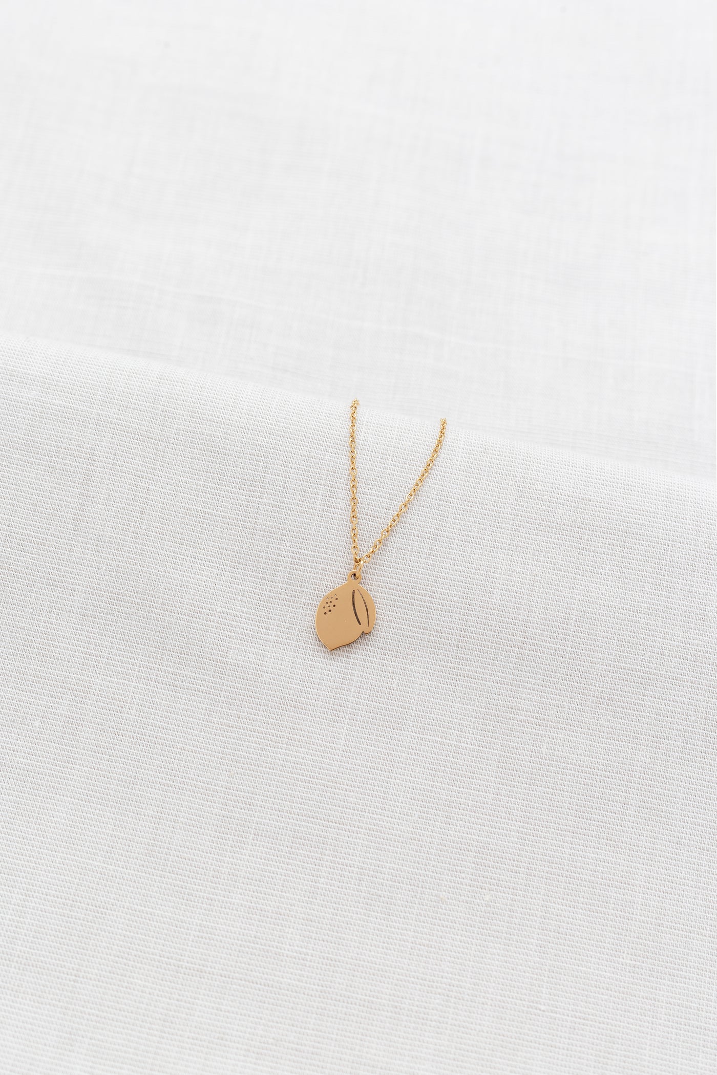 Kette mit Zitrone Anhänger