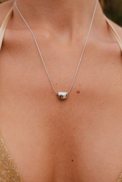 Kette mit Bean Anhänger