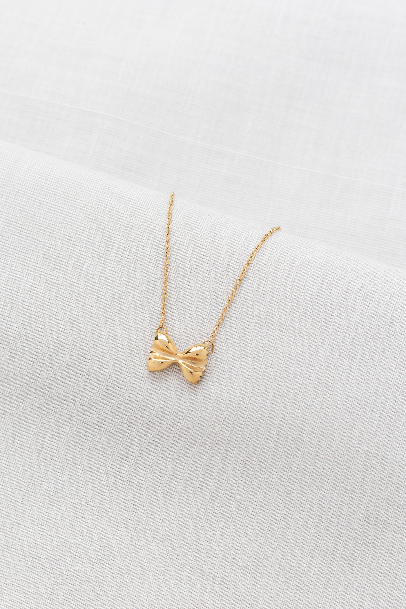 Kette mit Farfalle Nudel Anhänger
