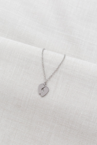 Kette mit Babyfüßchen Anhänger