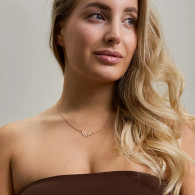 Kette mit Lotusblüte