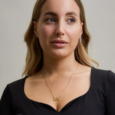 Kette mit Herz-Hände