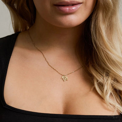 Kette mit Ahornblatt