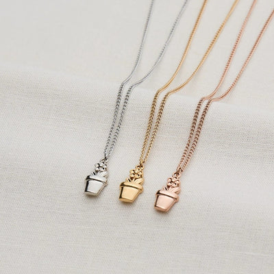 Kette mit Blumentopf