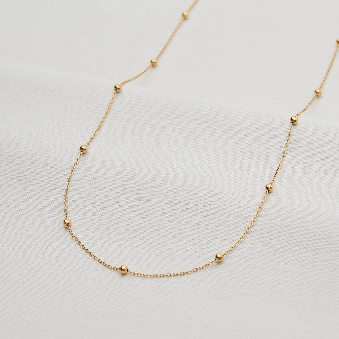 Satellitenkette Kügelchen