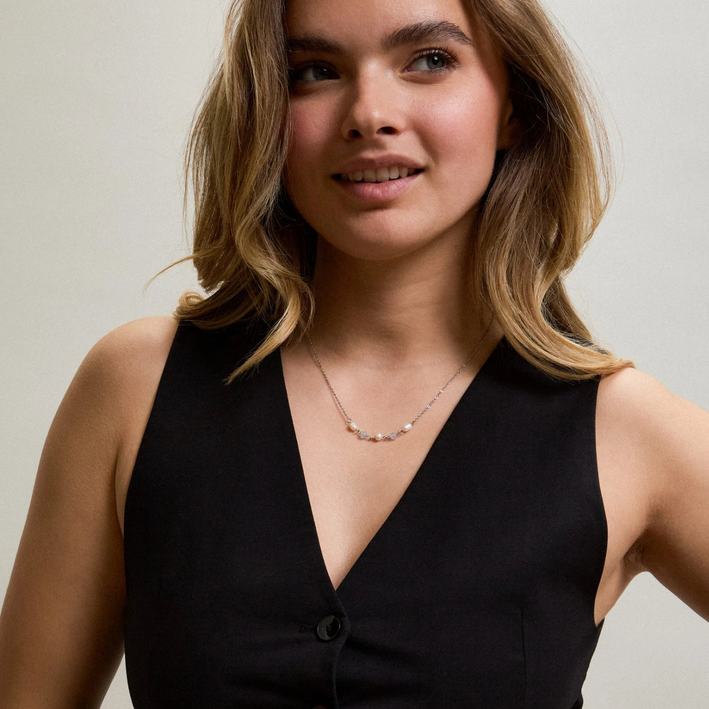 Kette mit Gemstone & Perlen