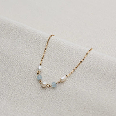 Kette mit Gemstone & Perlen