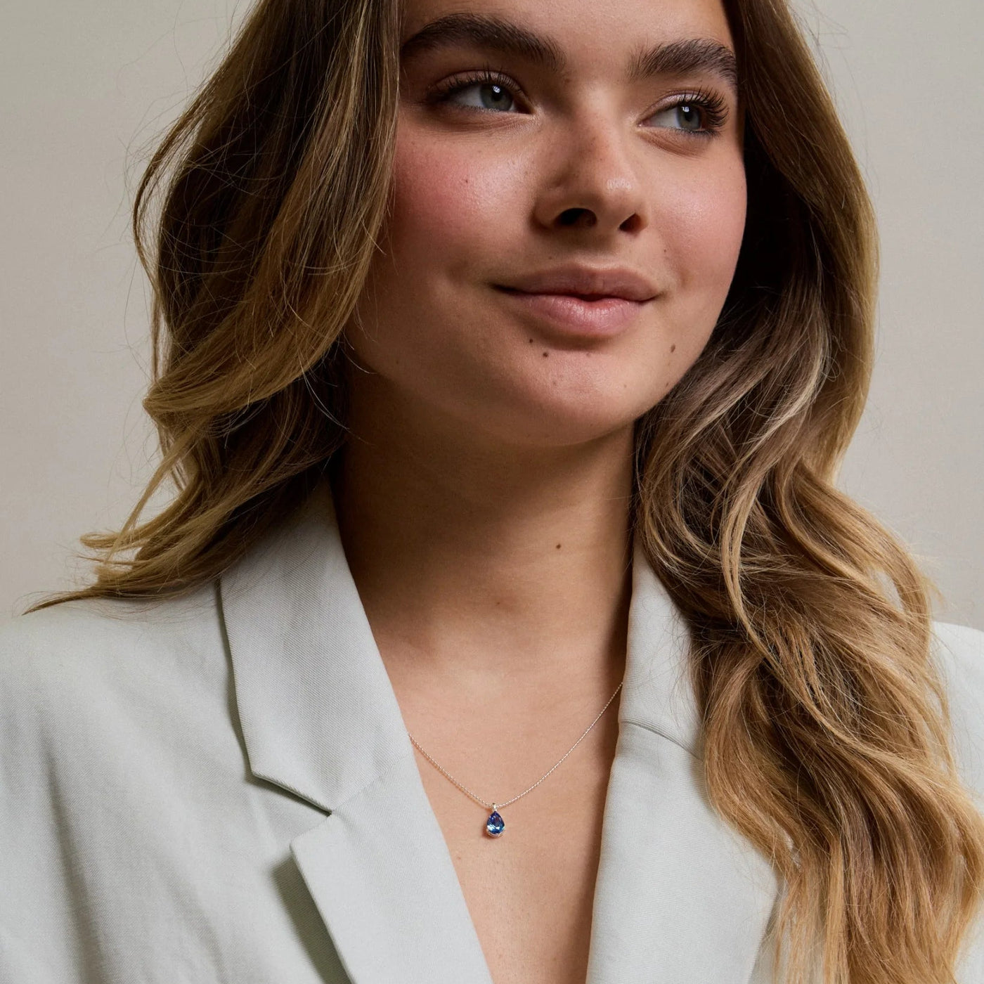 Kette Kristall, pastellblau